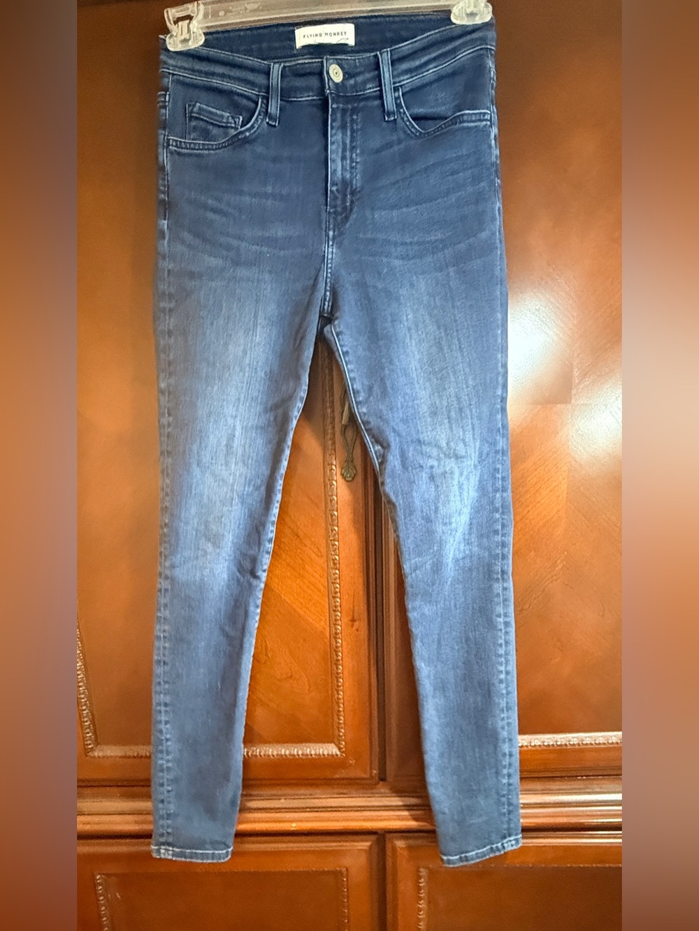 Flying Monkey GUC Mid-Rise 
Super Soft Darker wash 
Denim Skinny Jeans | Size 26 - Picture 4 of 11